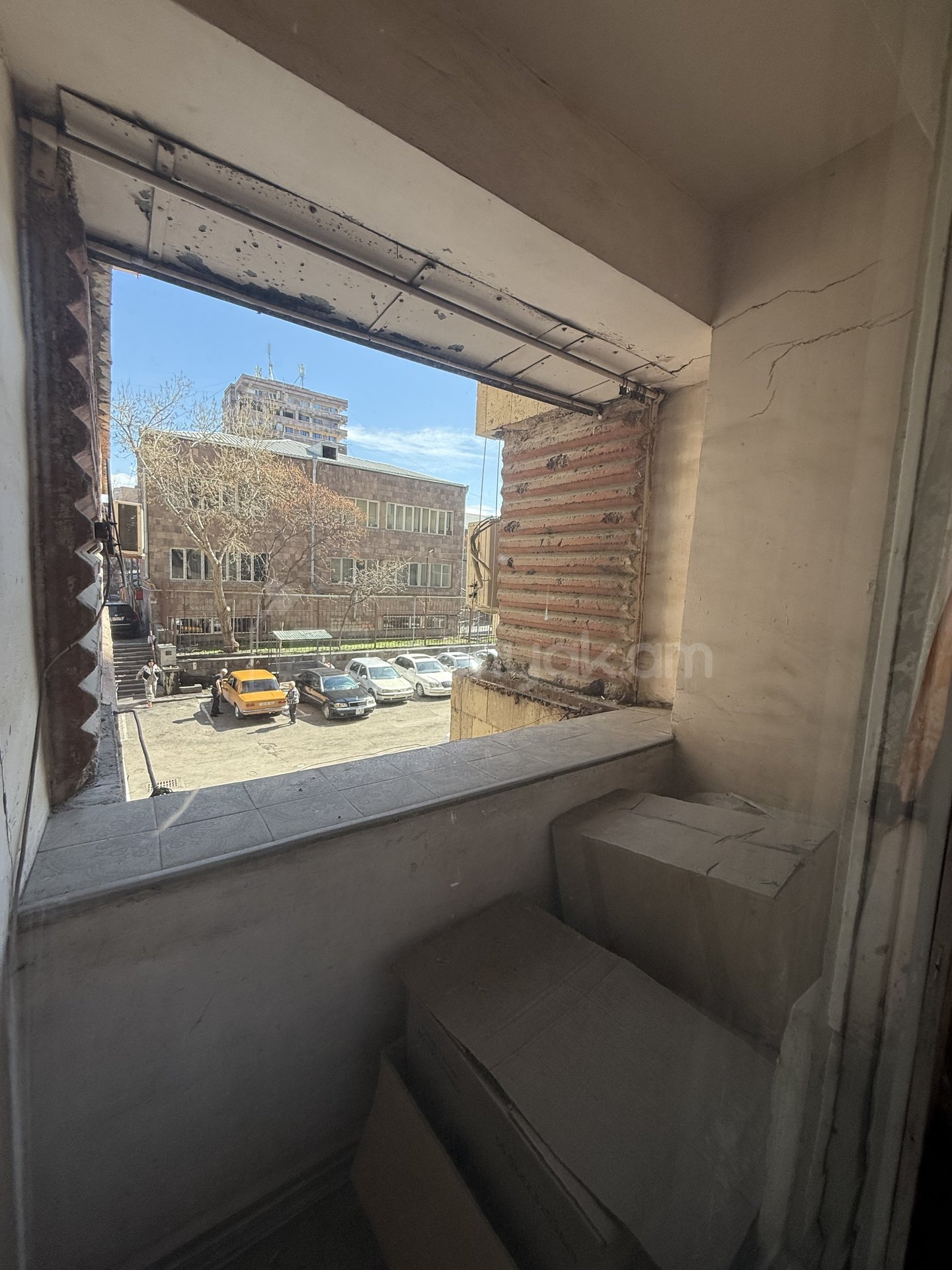 3 Սենյականոց Բնակարան, 97քմ, 2/10 հարկ, Պետական Վիճակում