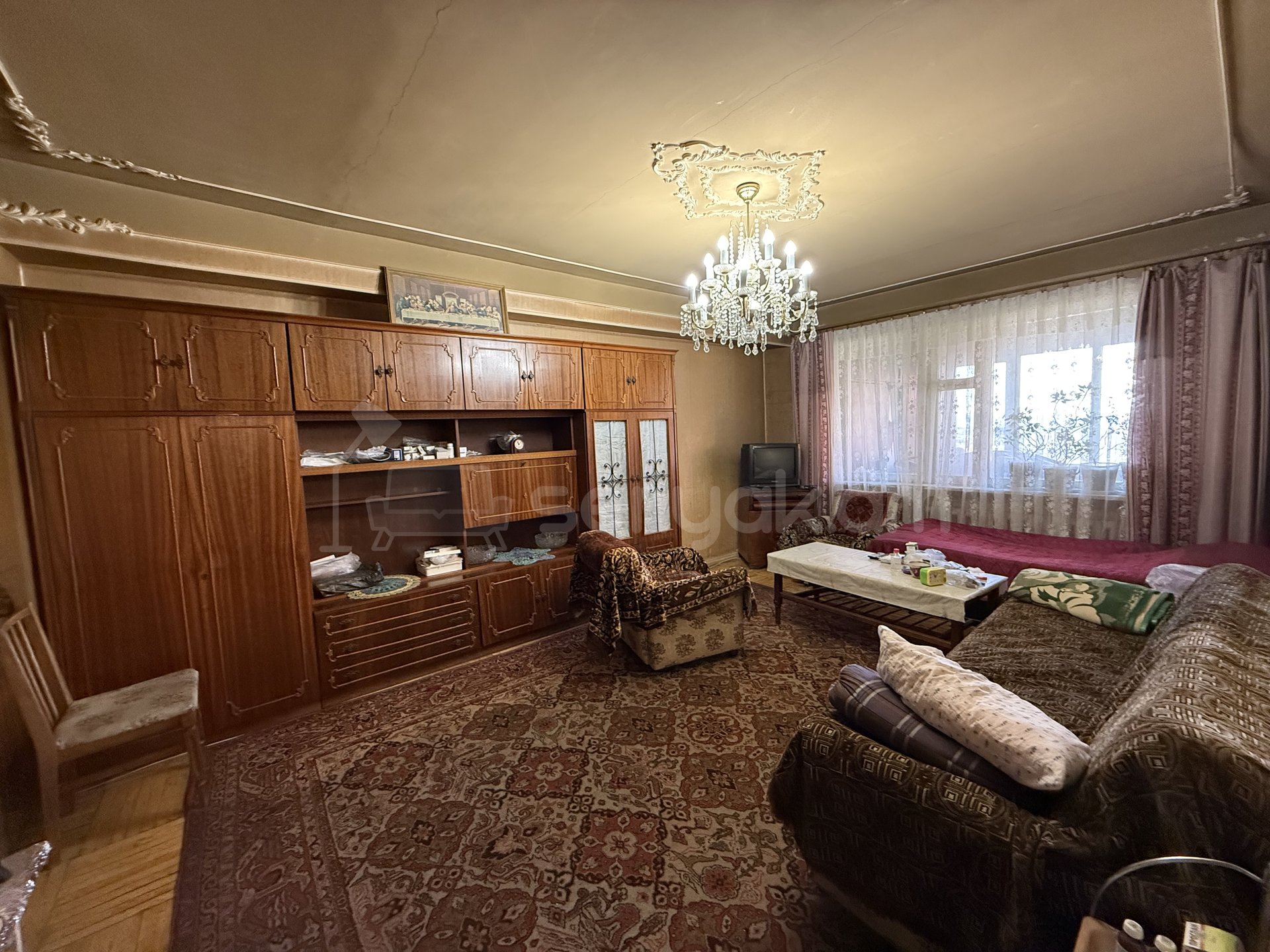 3 Սենյականոց Բնակարան, 97քմ, 2/10 հարկ, Պետական Վիճակում