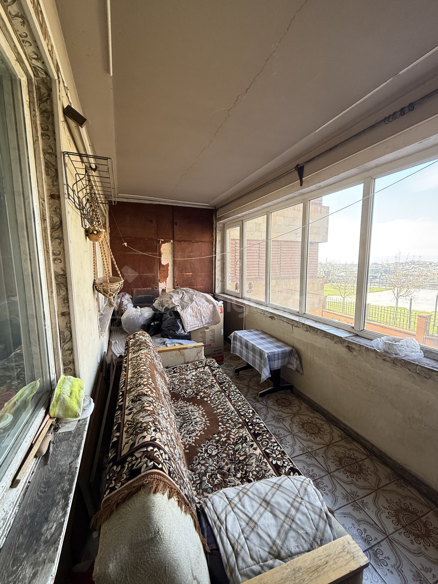 3 Սենյականոց Բնակարան, 97քմ, 2/10 հարկ, Պետական Վիճակում