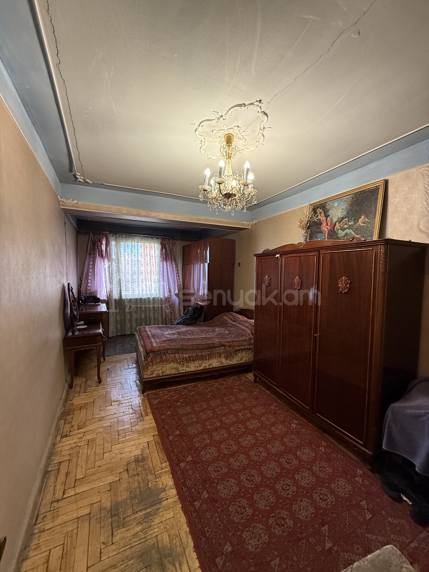 3 Սենյականոց Բնակարան, 97քմ, 2/10 հարկ, Պետական Վիճակում