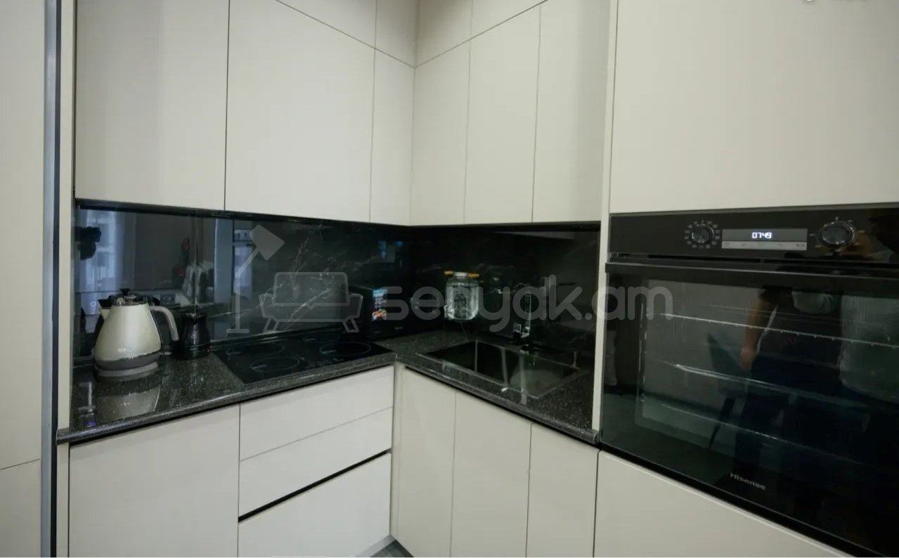 2 Սենյականոց Բնակարան Նորակառույցում, 39քմ, 12/13 հարկ, Դիզայներական Վերանորոգված