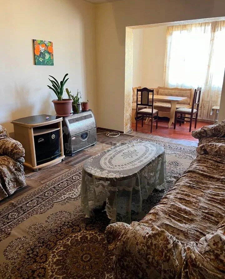 3 Սենյականոց Բնակարան, 77քմ, 9/9 հարկ, Նորմալ Վիճակում