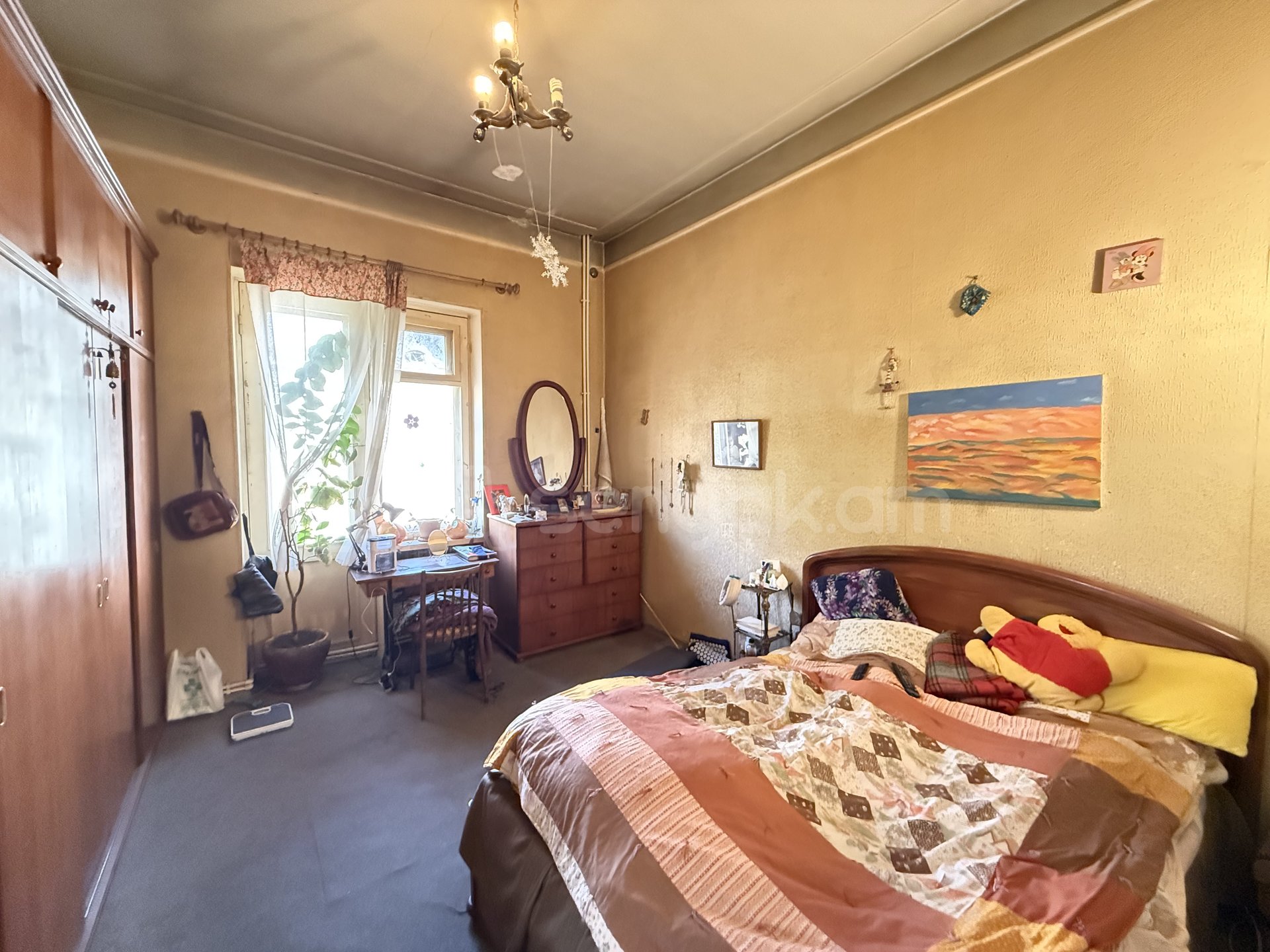 4 Սենյականոց Բնակարան Քարե Շենքում, 93քմ, 4/4 հարկ, Կոսմետիկ Վերանորոգված