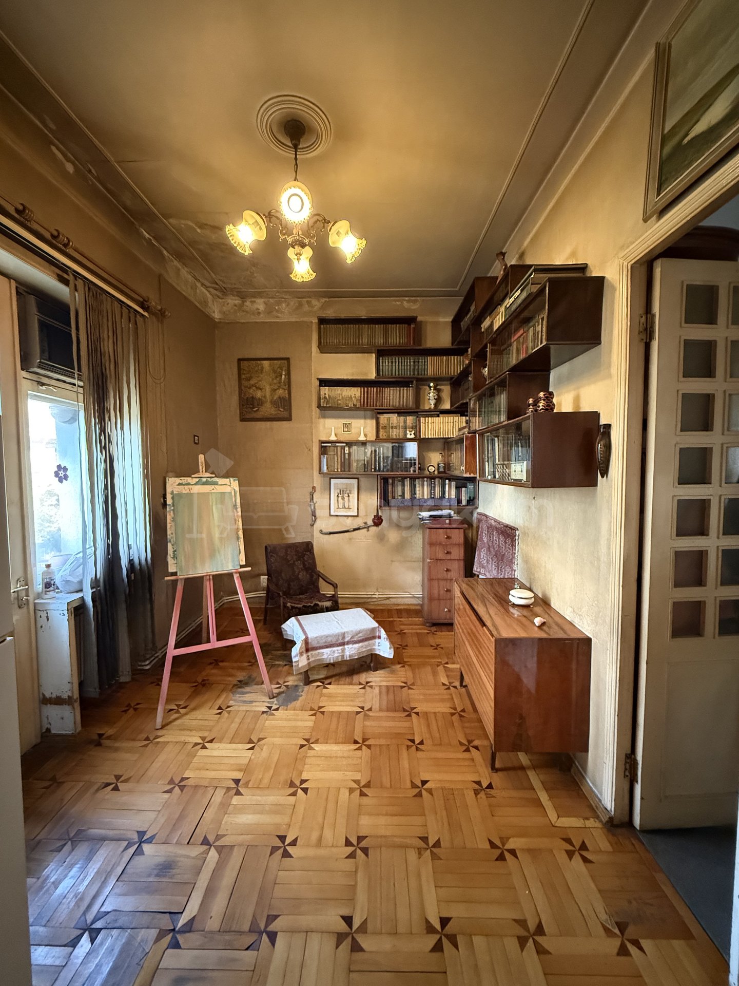 4 Սենյականոց Բնակարան Քարե Շենքում, 93քմ, 4/4 հարկ, Կոսմետիկ Վերանորոգված