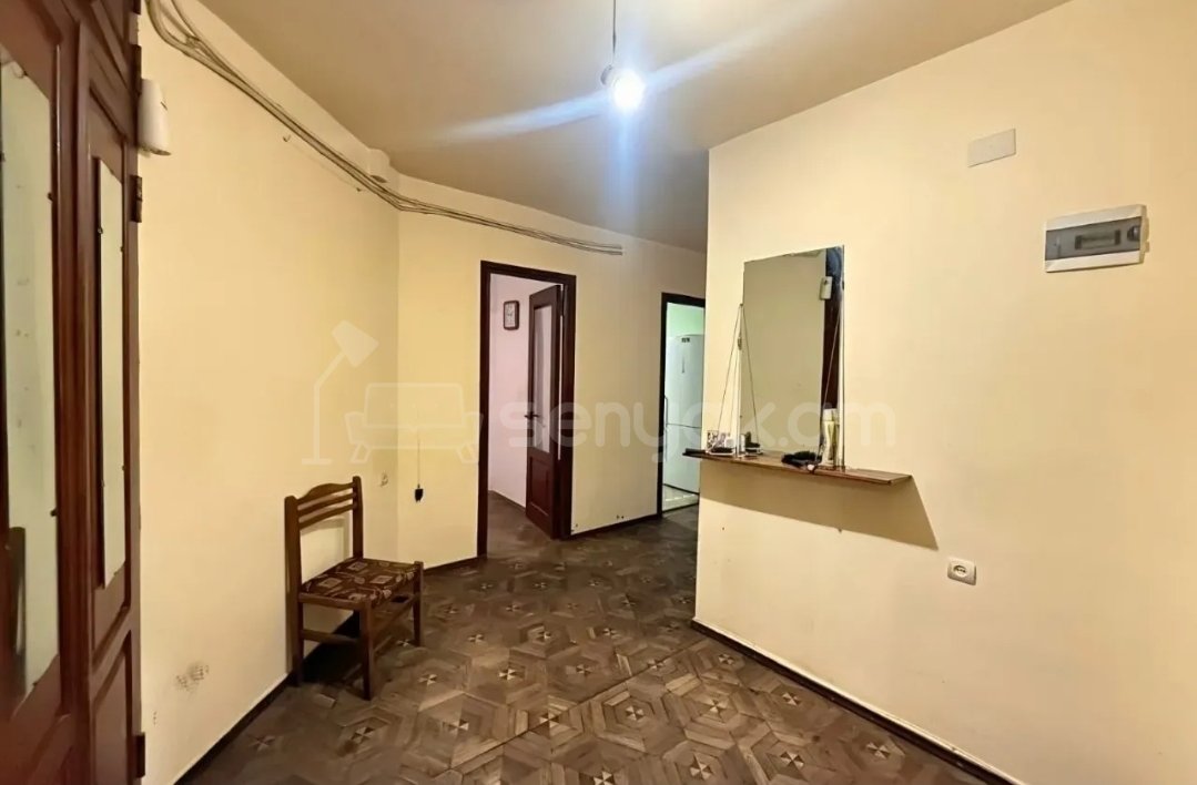 2 Սենյականոց Բնակարան, 71քմ, 8/16 հարկ, Պետական Վիճակում