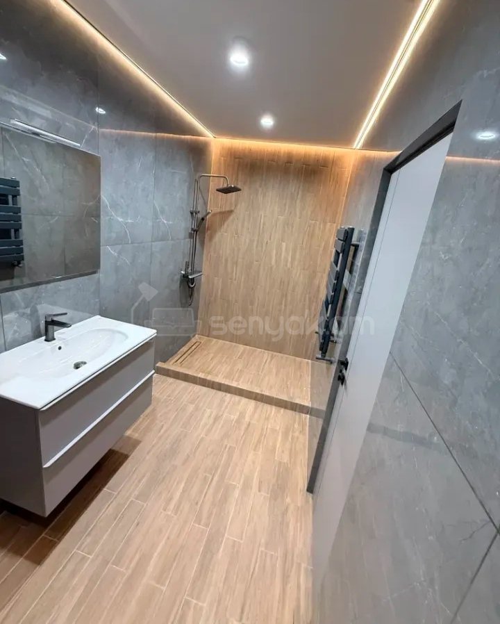 3 Սենյականոց Բնակարան Նորակառույցում, 72քմ, 5/17 հարկ, Դիզայներական Վերանորոգված