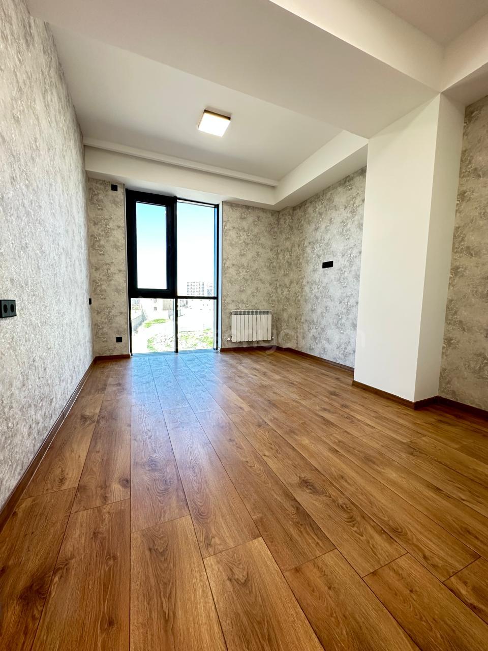 3 Սենյականոց Բնակարան Նորակառույցում, 72քմ, 5/17 հարկ, Դիզայներական Վերանորոգված
