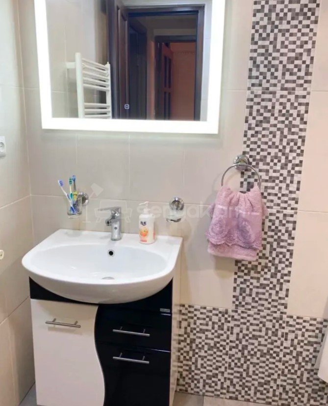 3 Սենյականոց Բնակարան, 82քմ, 10/14 հարկ, Նորմալ Վիճակում