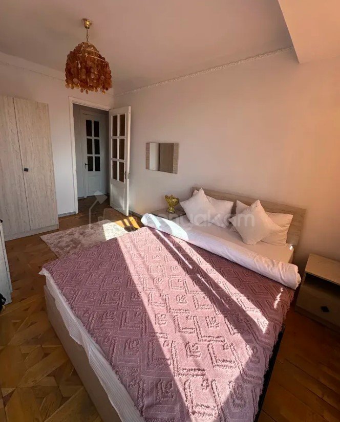 3 Սենյականոց Բնակարան, 82քմ, 10/14 հարկ, Նորմալ Վիճակում