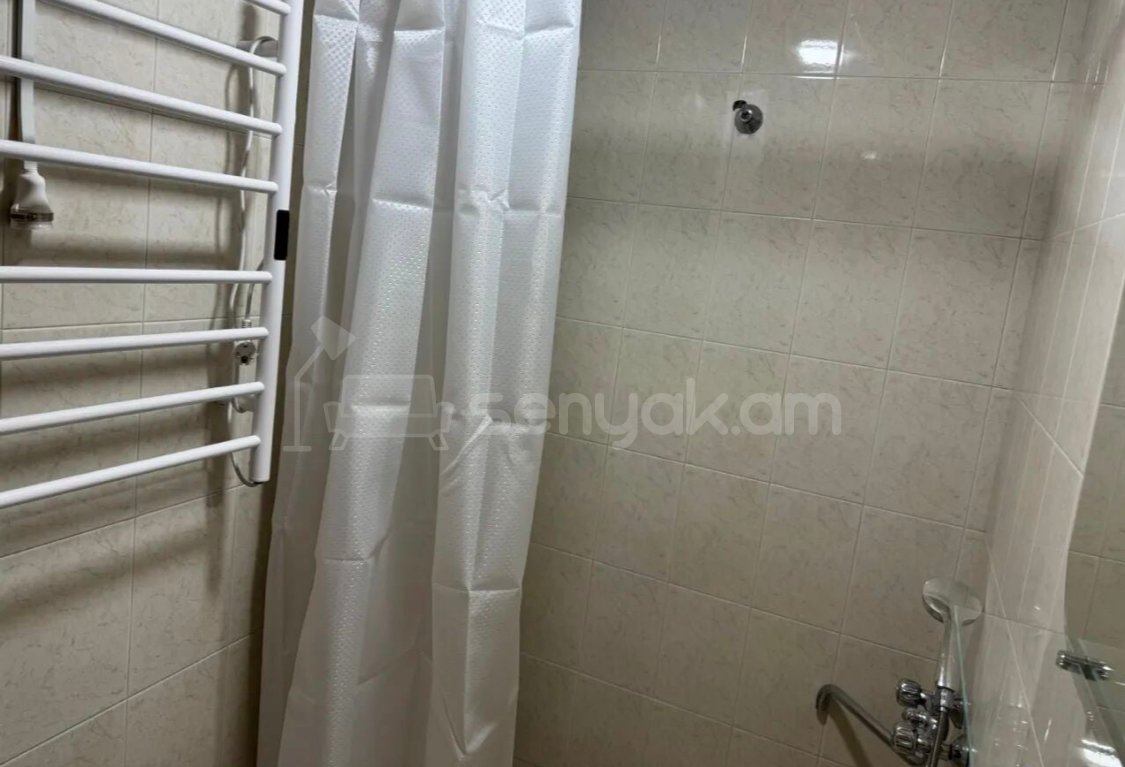 2 Սենյականոց Բնակարան, 43քմ, 8/9 հարկ, Կապիտալ Վերանորոգված, Կահավորված