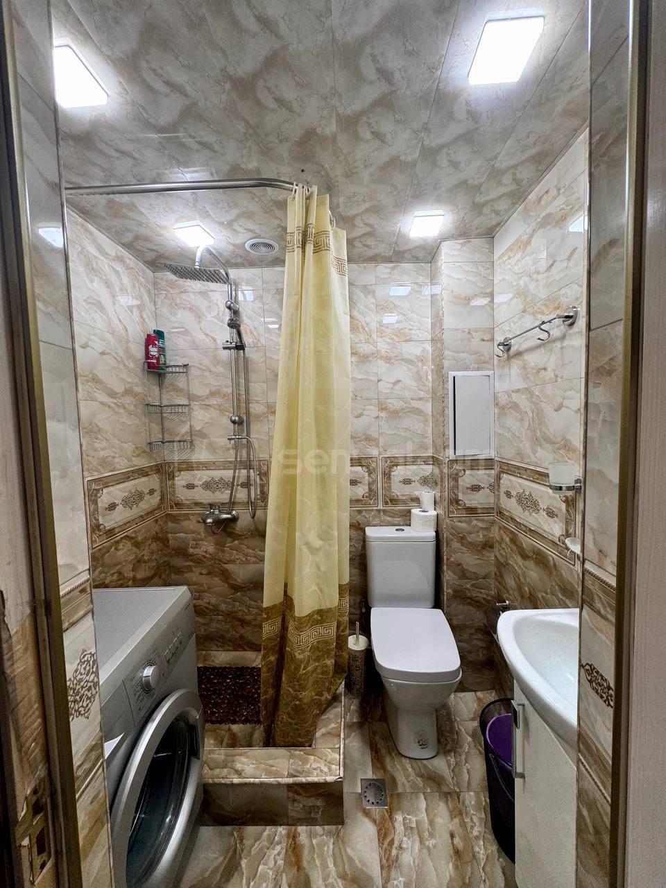 2 Սենյականոց Բնակարան Քարե Շենքում, 45քմ, 2/5 հարկ, Դիզայներական Վերանորոգված, Կահավորված, Արևկող