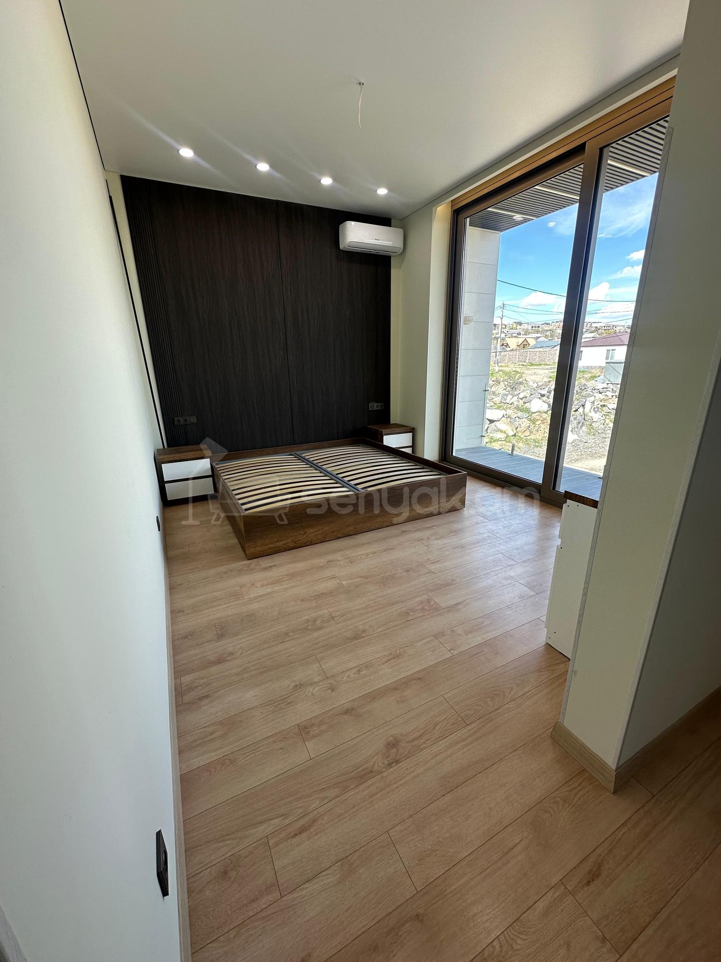 3 Սենյականոց Շքեղ Առանձնատուն, 180քմ, Լողավազանով