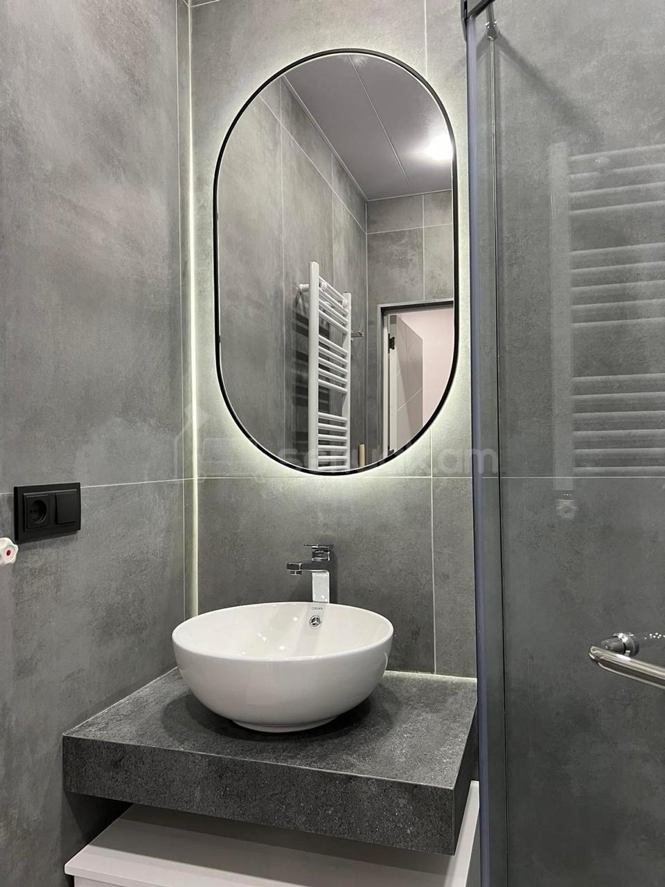 3 Սենյականոց Բնակարան Քարե Շենքում, 55քմ, 2/4 հարկ, Դիզայներական Վերանորոգված, Կահավորված, Արևկող