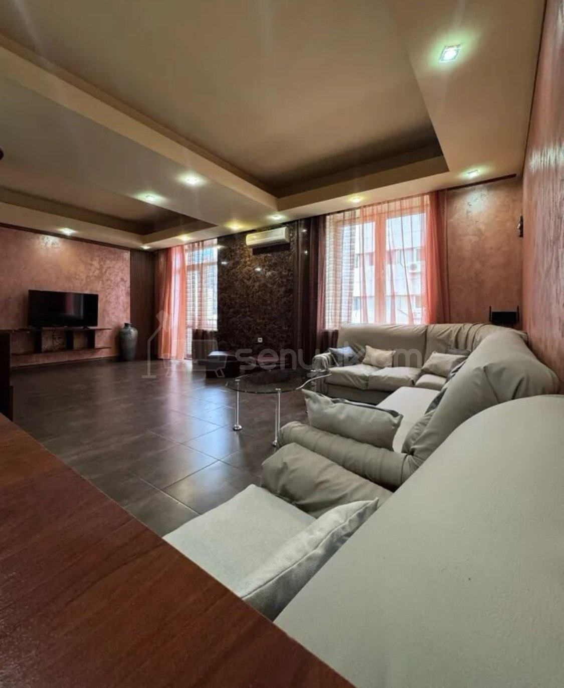 3 Սենյականոց Բնակարան Նորակառույցում, 110քմ, 9/11 հարկ, Դիզայներական Վերանորոգված, Կահավորված