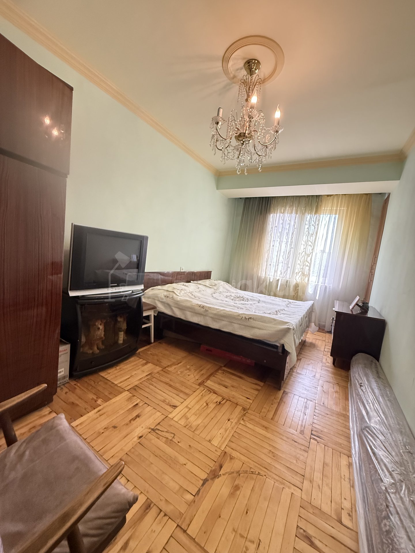 3 Սենյականոց Բնակարան, 82քմ, 8/14 հարկ, Նորմալ Վիճակում