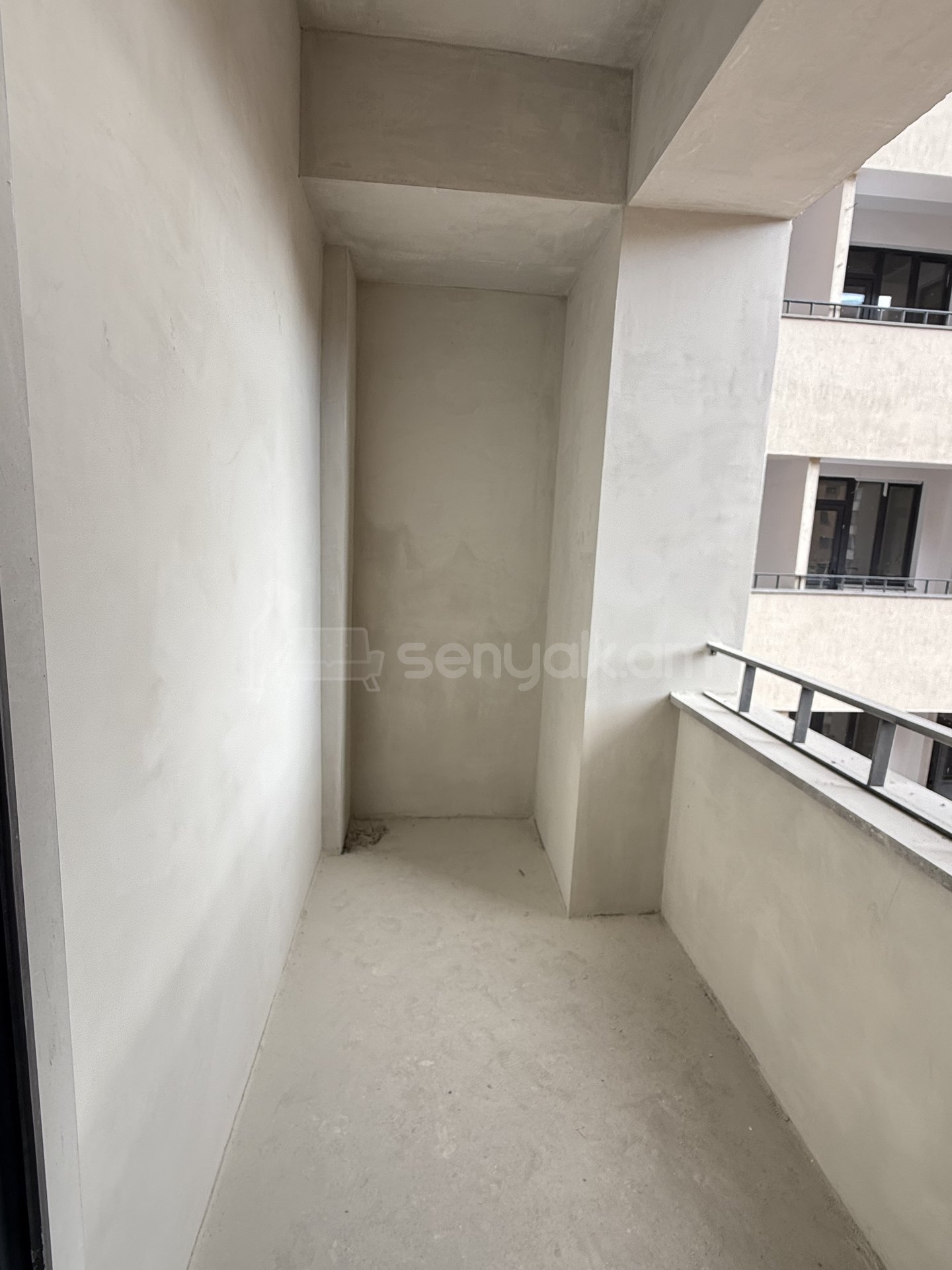 1 Սենյականոց Բնակարան Նորակառույցում, 51քմ, 10/18 հարկ, Զրոյական Վիճակում