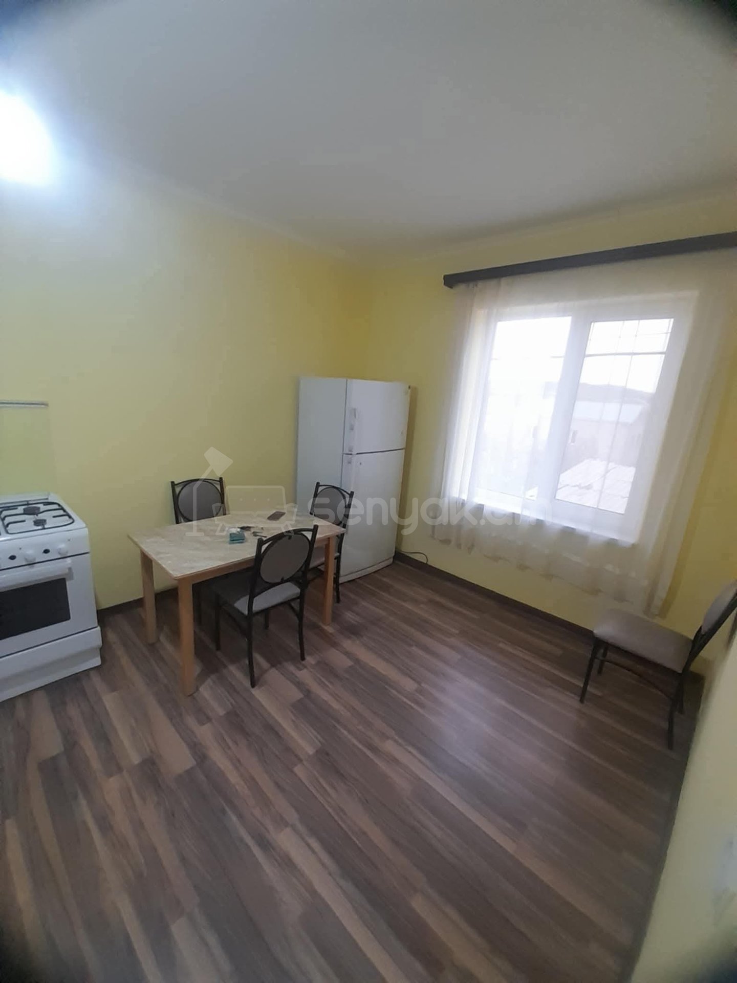 5 Սենյականոց Սեփական Տուն, 113քմ, Նորմալ Վիճակում, Ավտոտնակով