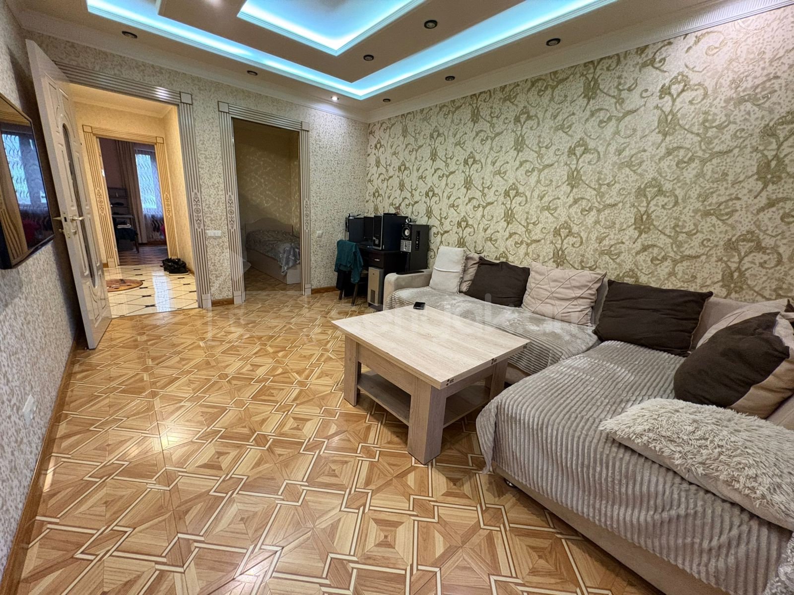 3 Սենյականոց Բնակարան, 64քմ, 1/5 հարկ, Կապիտալ Վերանորոգված