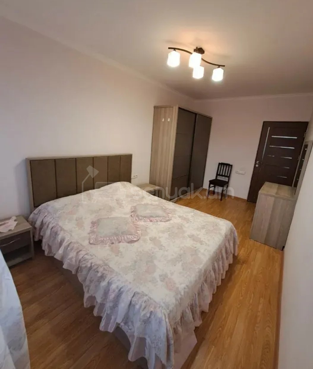 2 Սենյականոց Բնակարան, 70քմ, 5/10 հարկ, Կապիտալ Վերանորոգված, Կահավորված