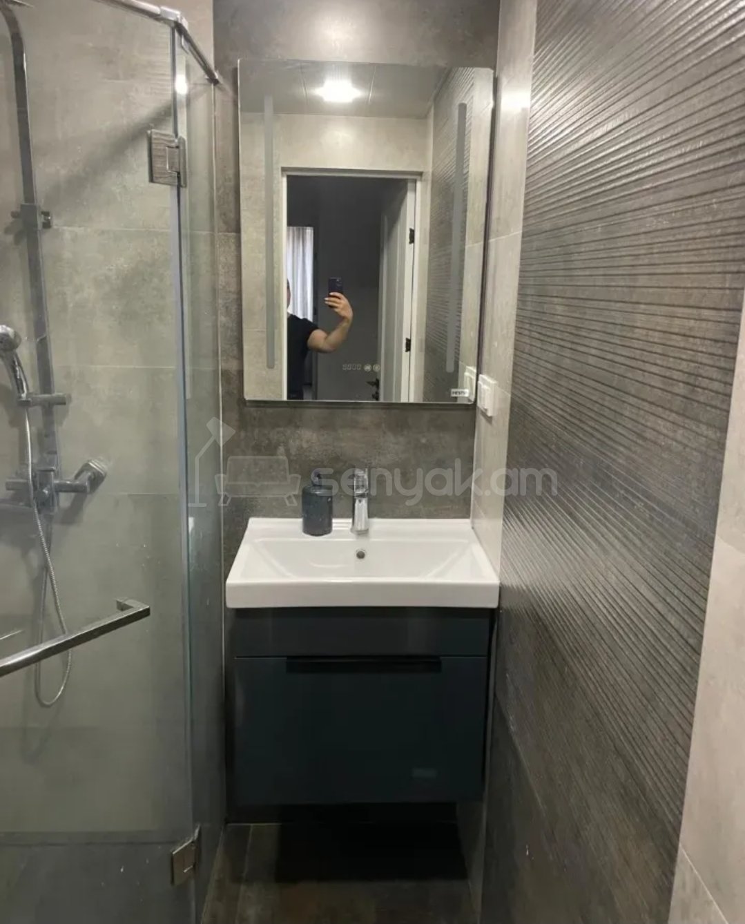 3 Սենյականոց Բնակարան, 68քմ, 8/12 հարկ, Կապիտալ Վերանորոգված, Կահավորված, Արևկող