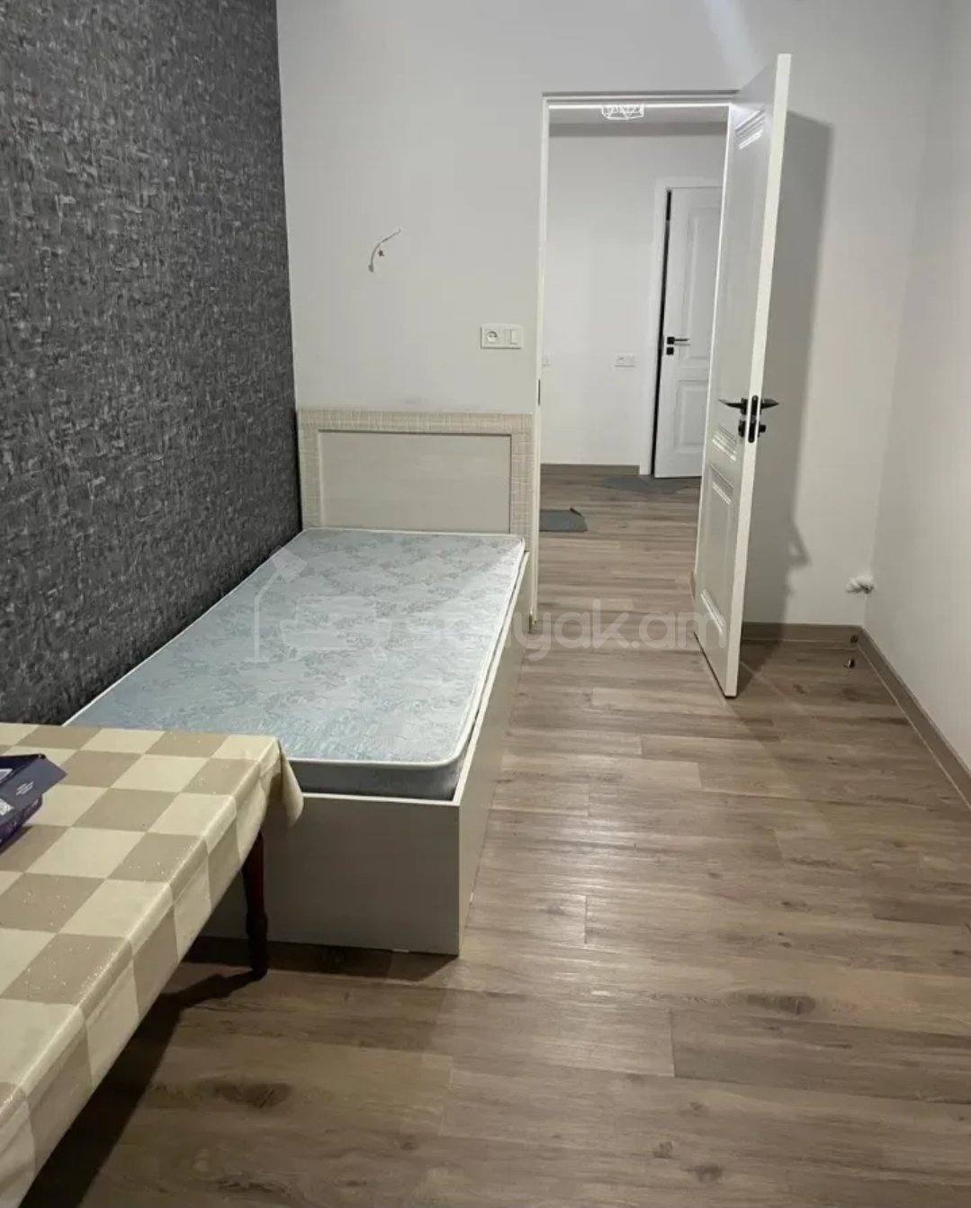 3 Սենյականոց Բնակարան, 68քմ, 8/12 հարկ, Կապիտալ Վերանորոգված, Կահավորված, Արևկող