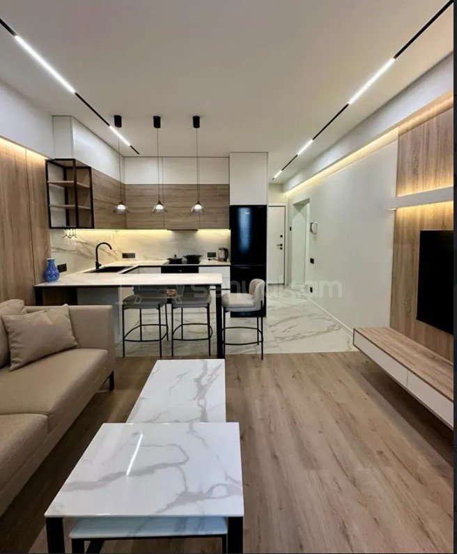 2 Սենյականոց Բնակարան, 50քմ, 3/9 հարկ, Դիզայներական Վերանորոգված, Կահավորված