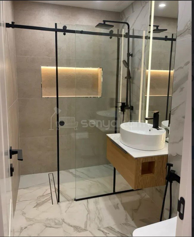 2 Սենյականոց Բնակարան, 50քմ, 3/9 հարկ, Դիզայներական Վերանորոգված, Կահավորված