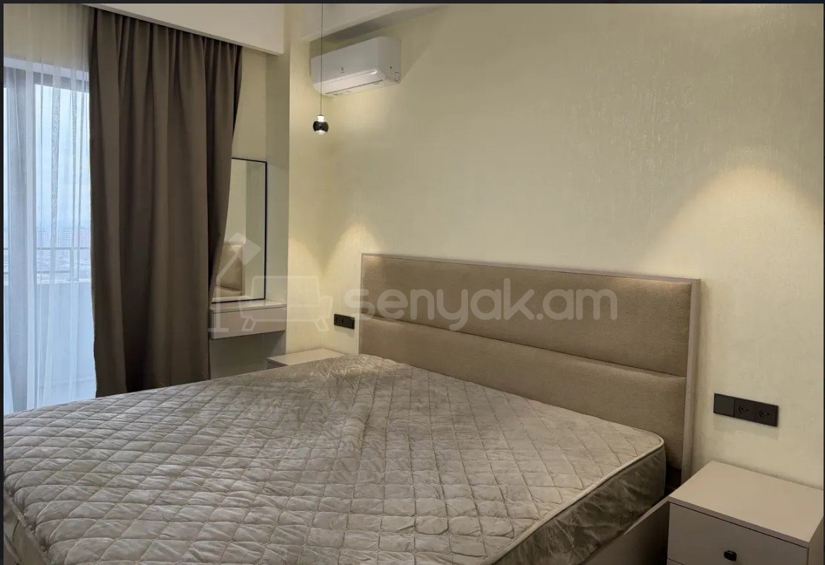 3 Սենյականոց Բնակարան Նորակառույցում, 74քմ, 15/18 հարկ, Դիզայներական Վերանորոգված, Կահավորված