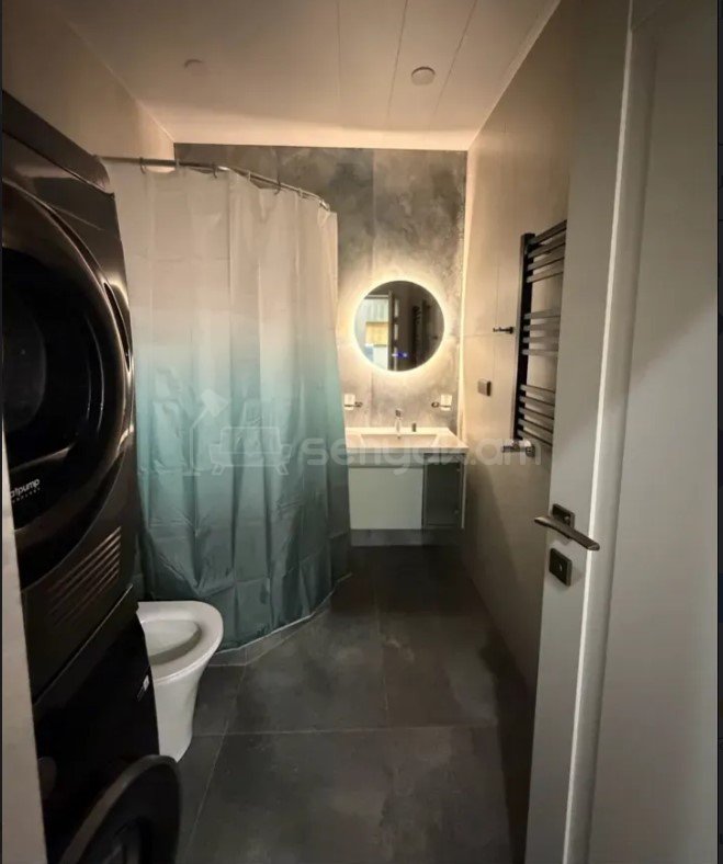 3 Սենյականոց Բնակարան Նորակառույցում, 74քմ, 15/18 հարկ, Դիզայներական Վերանորոգված, Կահավորված