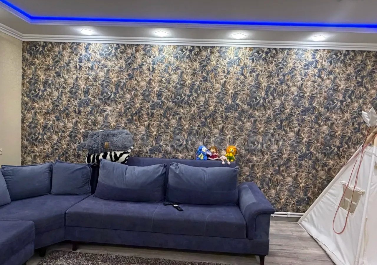 2 Սենյականոց Բնակարան Քարե Շենքում, 53քմ, 5/5 հարկ, Կապիտալ Վերանորոգված