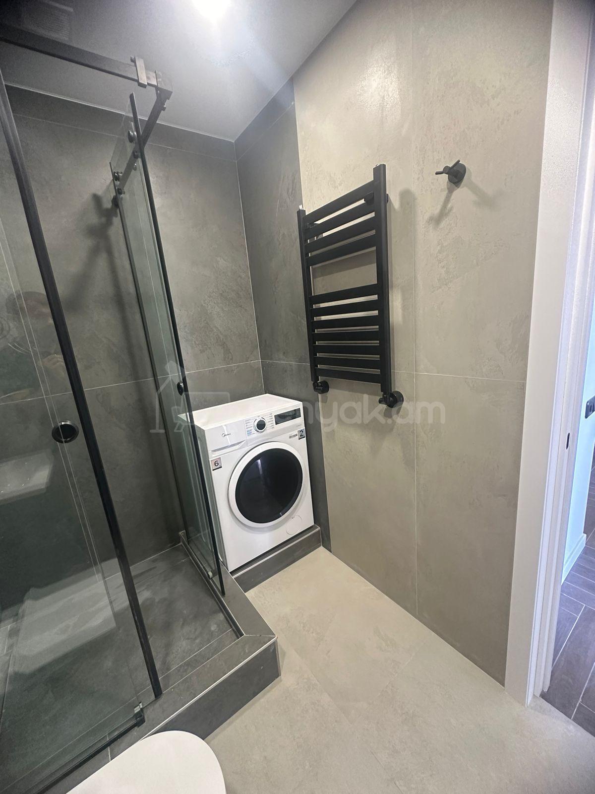 2 Սենյականոց Բնակարան, 48քմ, 2/10 հարկ, Դիզայներական Վերանորոգված