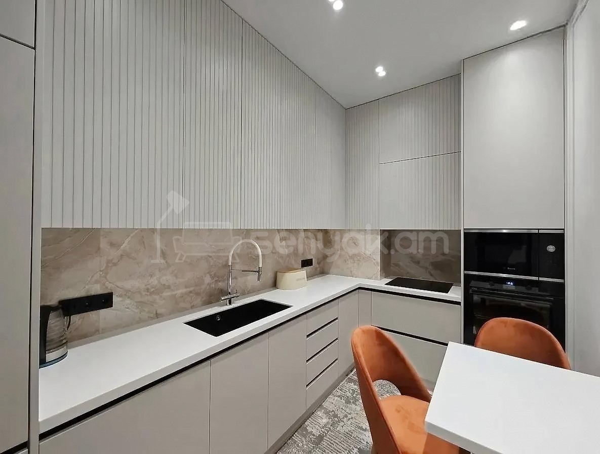 2 Սենյականոց Բնակարան Նորակառույցում, 75քմ, 8/16 հարկ, Դիզայներական Վերանորոգված