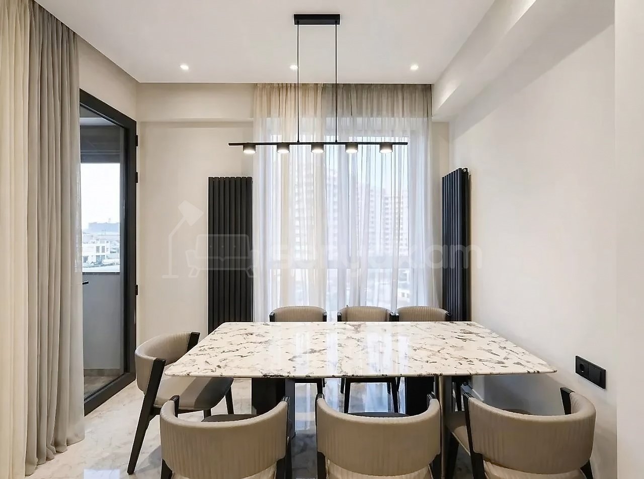 2 Սենյականոց Բնակարան Նորակառույցում, 75քմ, 8/16 հարկ, Դիզայներական Վերանորոգված