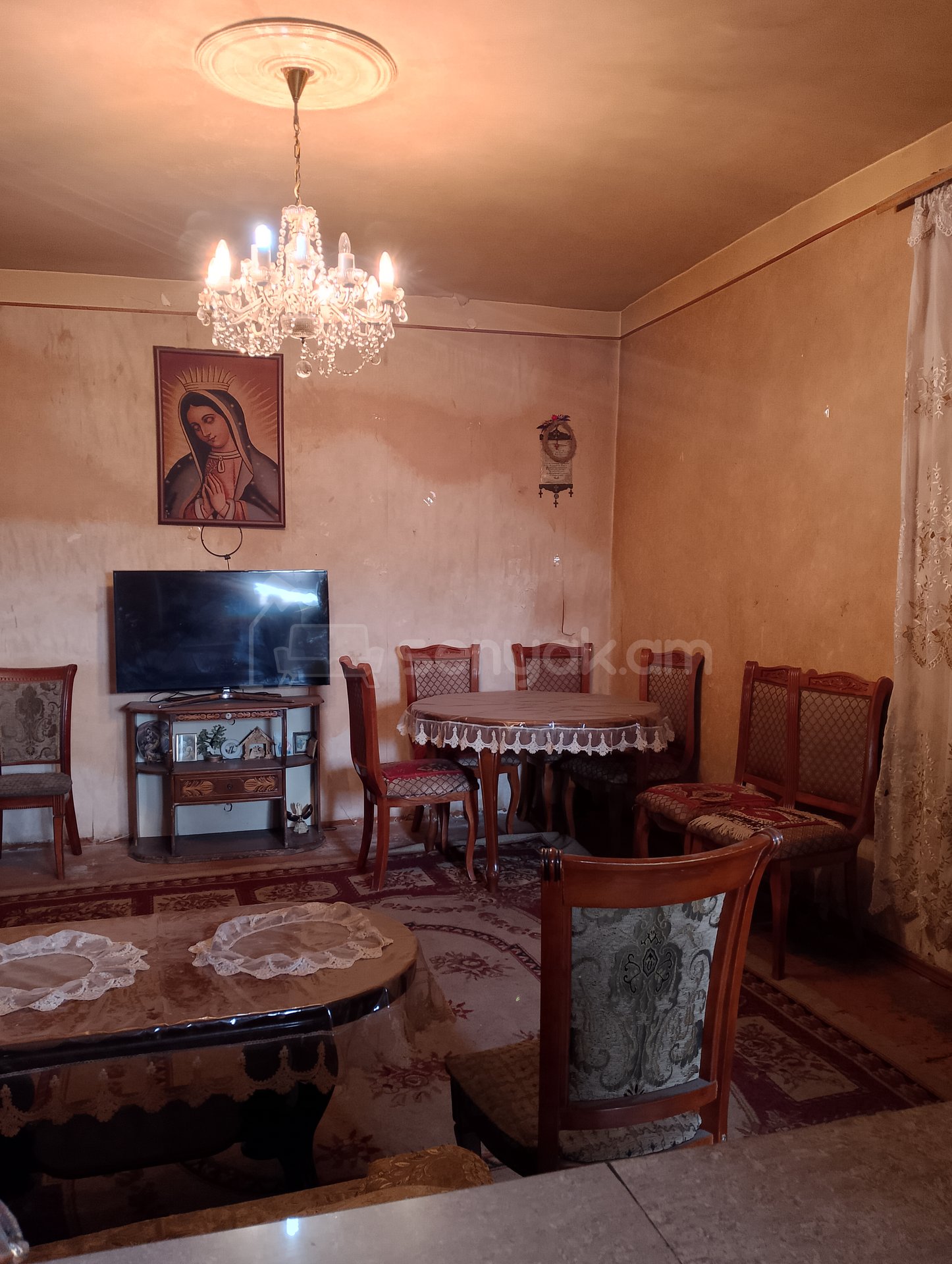 4 Սենյականոց Սեփական Տուն, 90քմ, Կոսմետիկ Վերանորոգված, Կահավորված, Ավտոտնակով