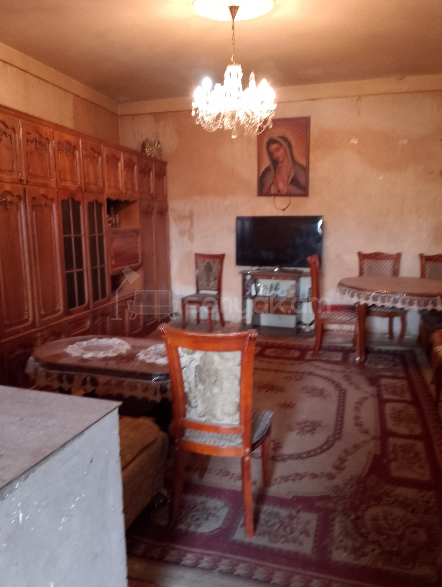 4 Սենյականոց Սեփական Տուն, 90քմ, Կոսմետիկ Վերանորոգված, Կահավորված, Ավտոտնակով