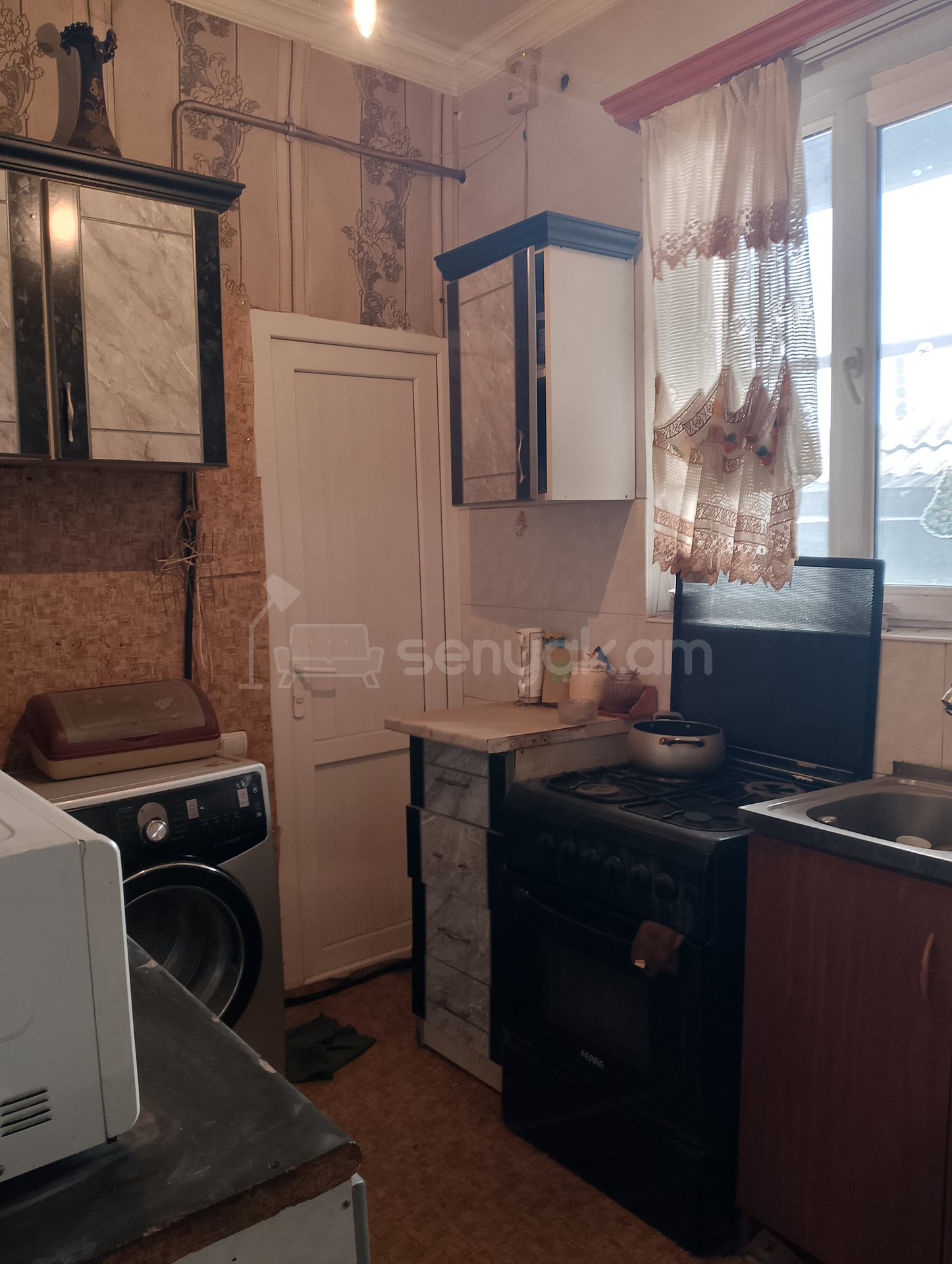 4 Սենյականոց Սեփական Տուն, 90քմ, Կոսմետիկ Վերանորոգված, Կահավորված, Ավտոտնակով