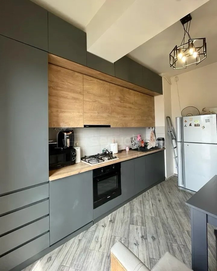 3 Սենյականոց Բնակարան Նորակառույցում, 76քմ, 4/13 հարկ, Դիզայներական Վերանորոգված