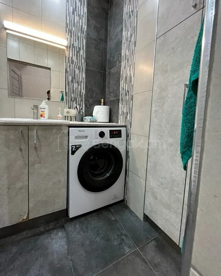 3 Սենյականոց Բնակարան Նորակառույցում, 76քմ, 4/13 հարկ, Դիզայներական Վերանորոգված