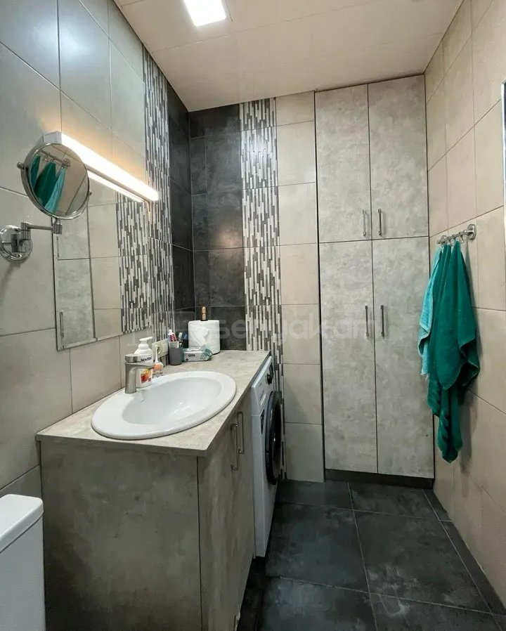 3 Սենյականոց Բնակարան Նորակառույցում, 76քմ, 4/13 հարկ, Դիզայներական Վերանորոգված