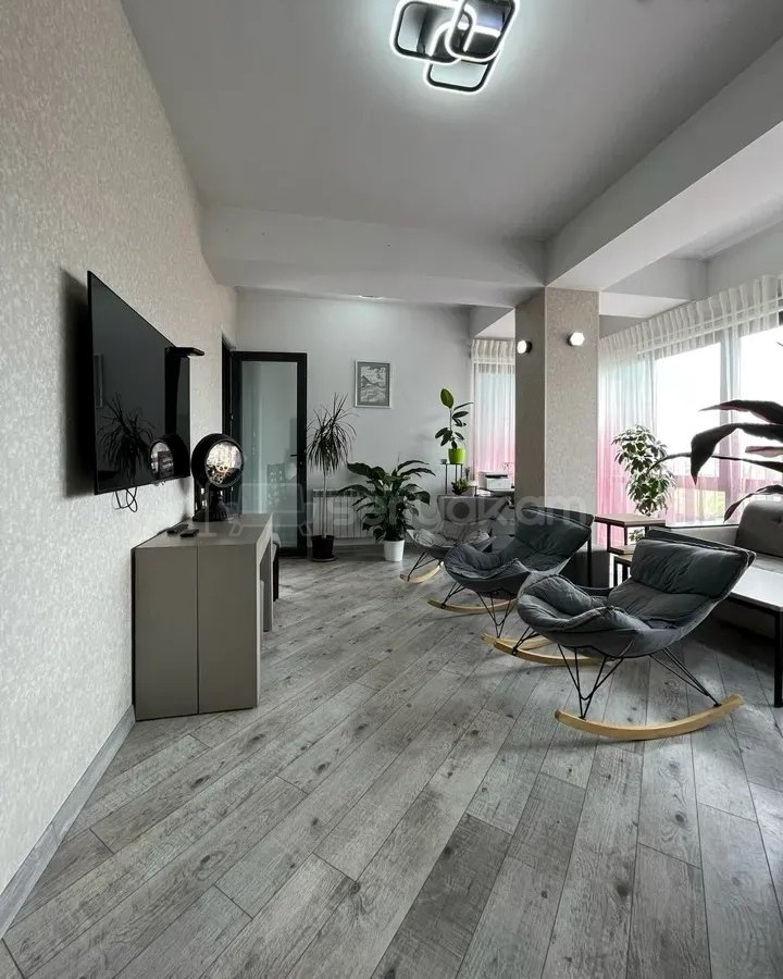 3 Սենյականոց Բնակարան Նորակառույցում, 76քմ, 4/13 հարկ, Դիզայներական Վերանորոգված