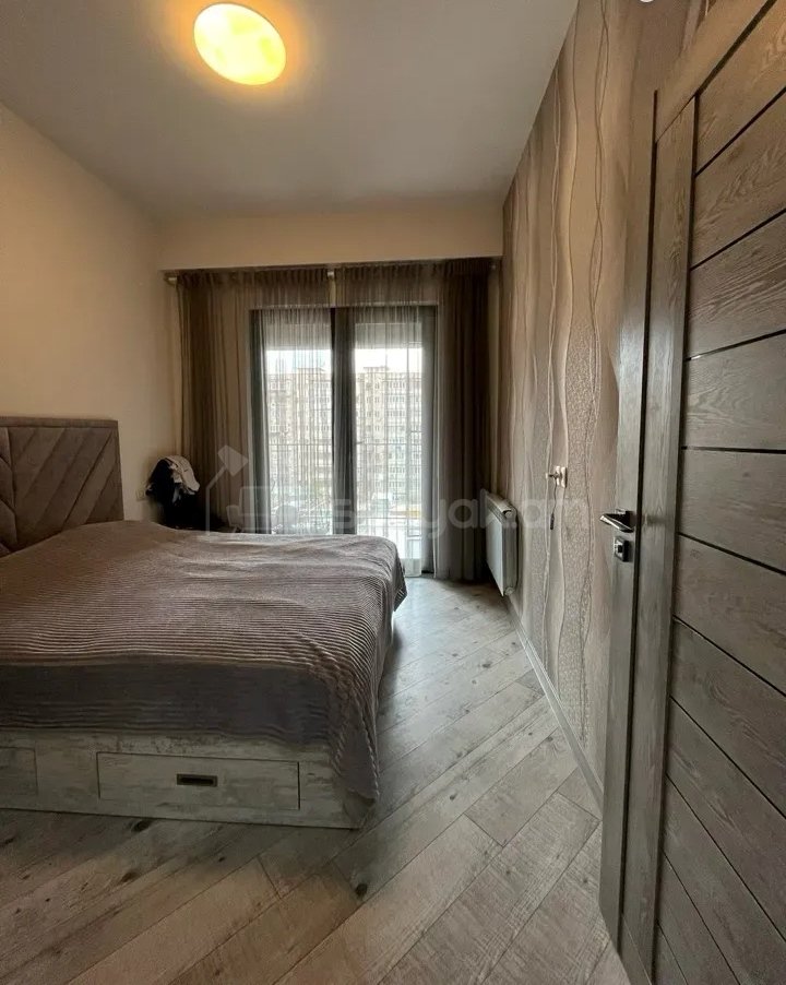 3 Սենյականոց Բնակարան Նորակառույցում, 76քմ, 4/13 հարկ, Դիզայներական Վերանորոգված