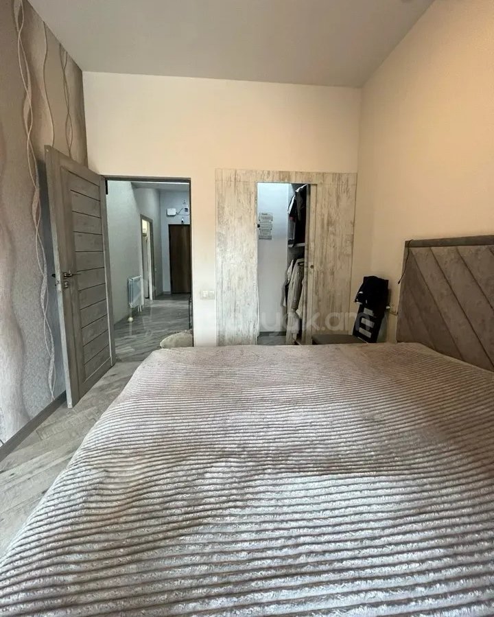 3 Սենյականոց Բնակարան Նորակառույցում, 76քմ, 4/13 հարկ, Դիզայներական Վերանորոգված