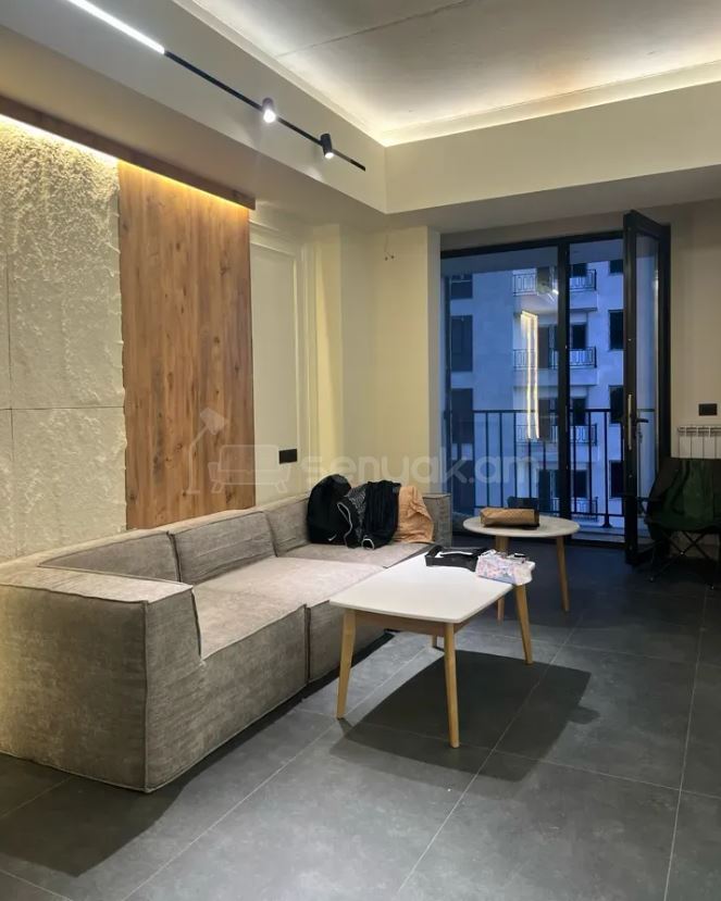 2 Սենյականոց Բնակարան, 61քմ, 11/16 հարկ, Կապիտալ Վերանորոգված