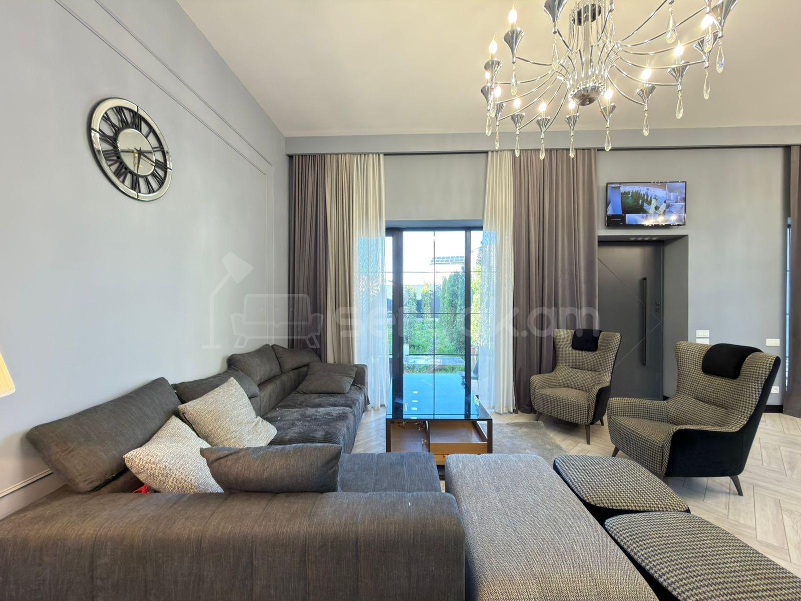 6 Սենյականոց Շքեղ Առանձնատուն, 250քմ