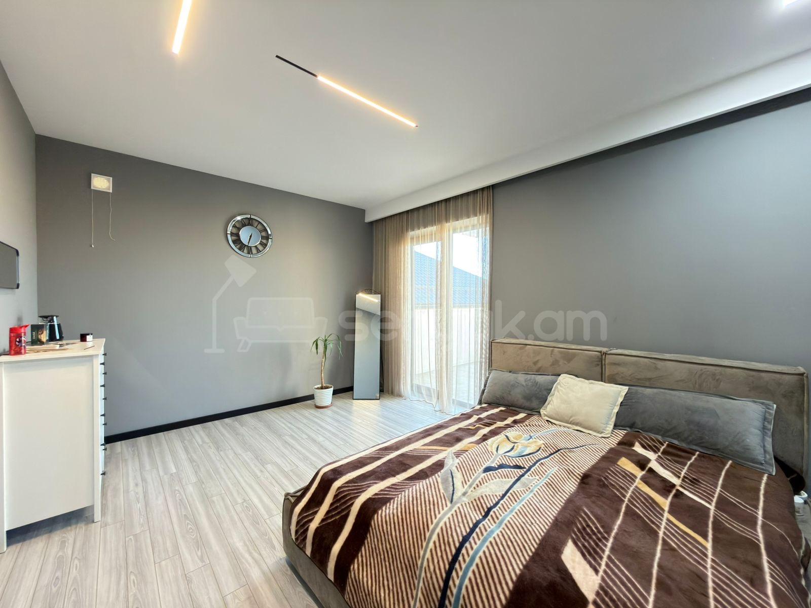 6 Սենյականոց Շքեղ Առանձնատուն, 250քմ