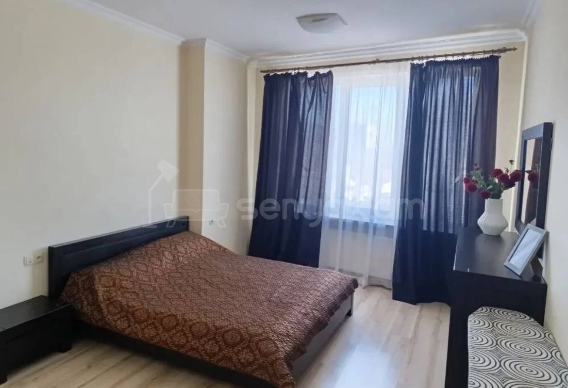 2 Սենյականոց Բնակարան Քարե Շենքում, 50քմ, 4/5 հարկ, Կապիտալ Վերանորոգված, Կահավորված