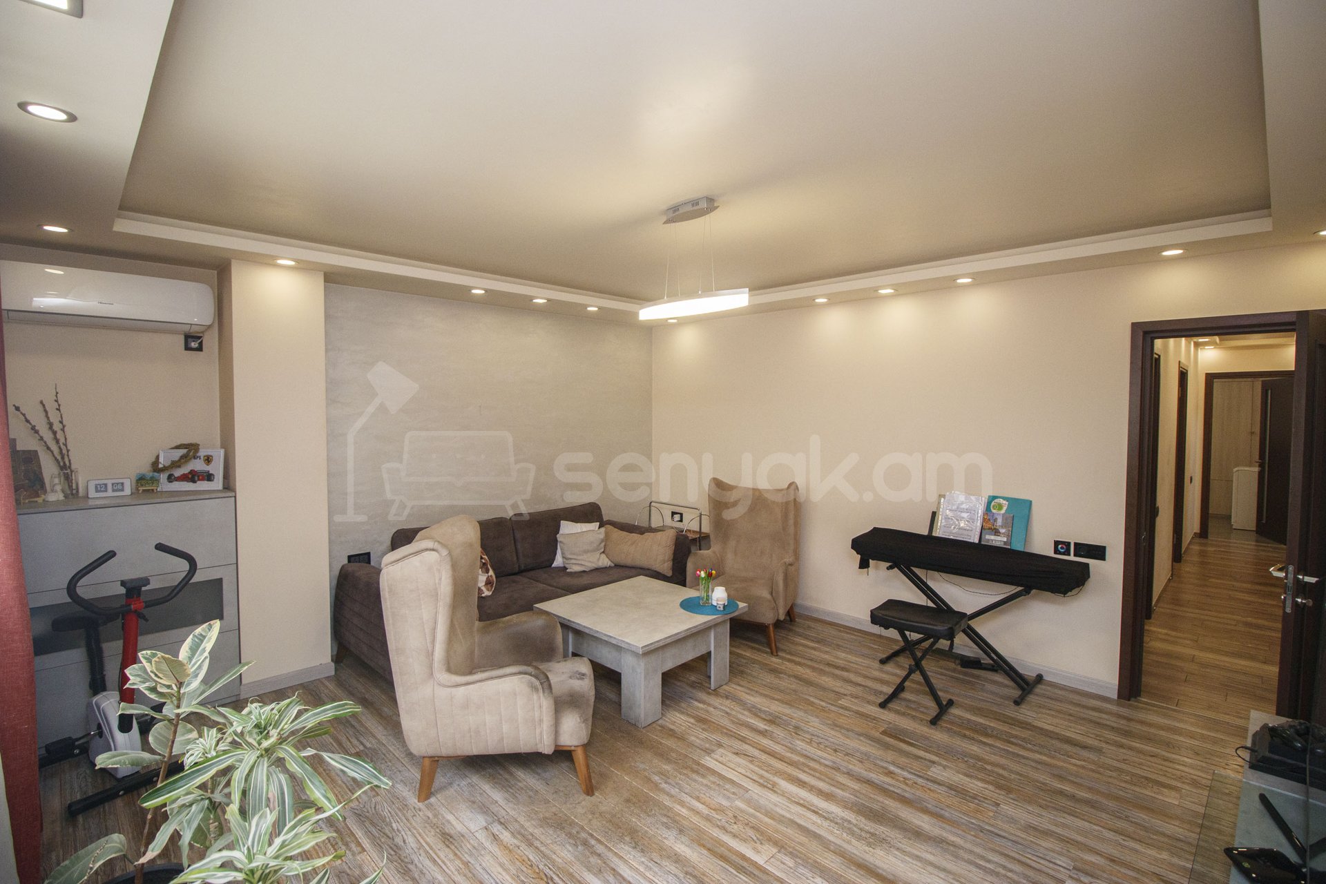 3 Սենյականոց Բնակարան, 92քմ, 5/9 հարկ, Կապիտալ Վերանորոգված