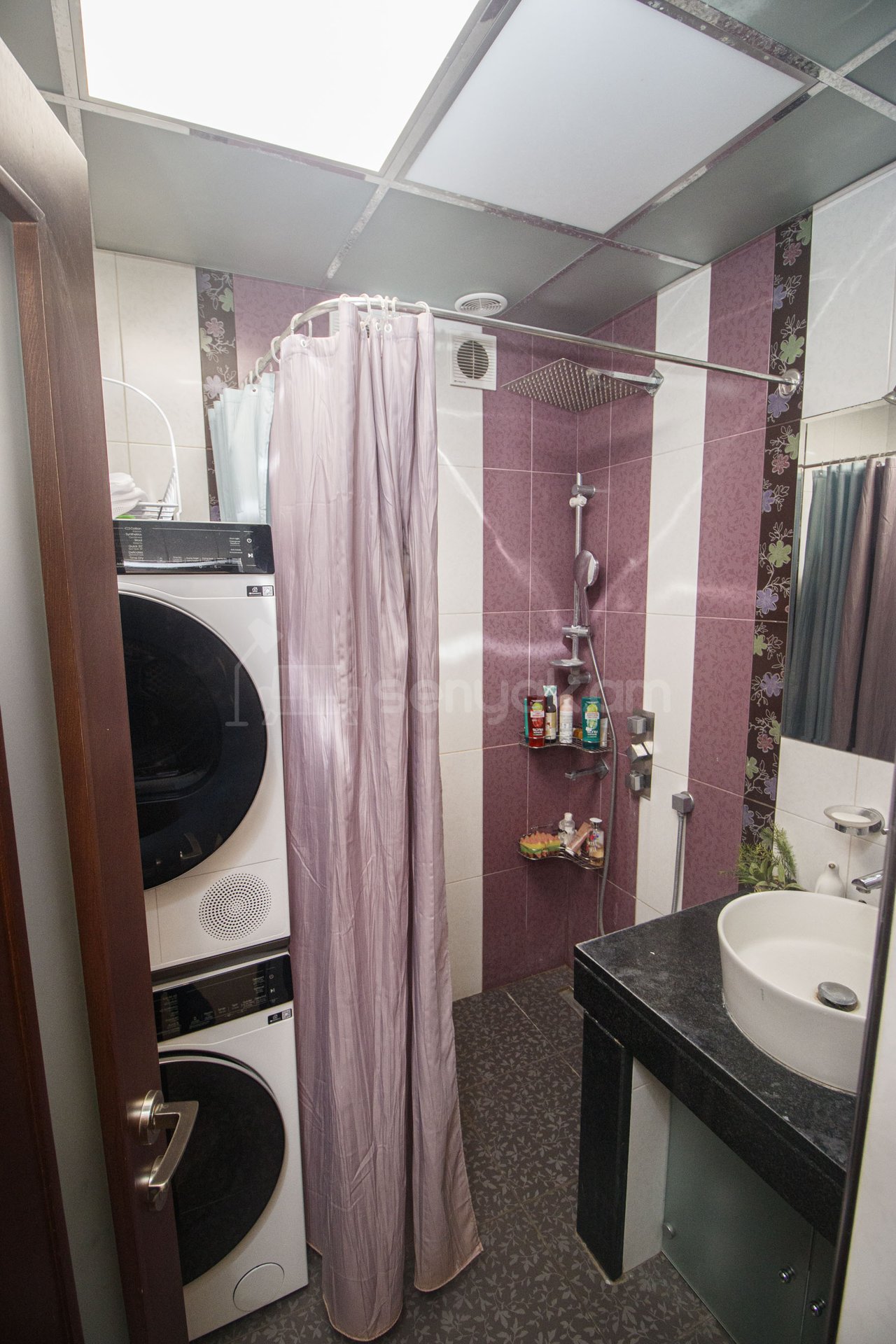 3 Սենյականոց Բնակարան, 92քմ, 5/9 հարկ, Կապիտալ Վերանորոգված