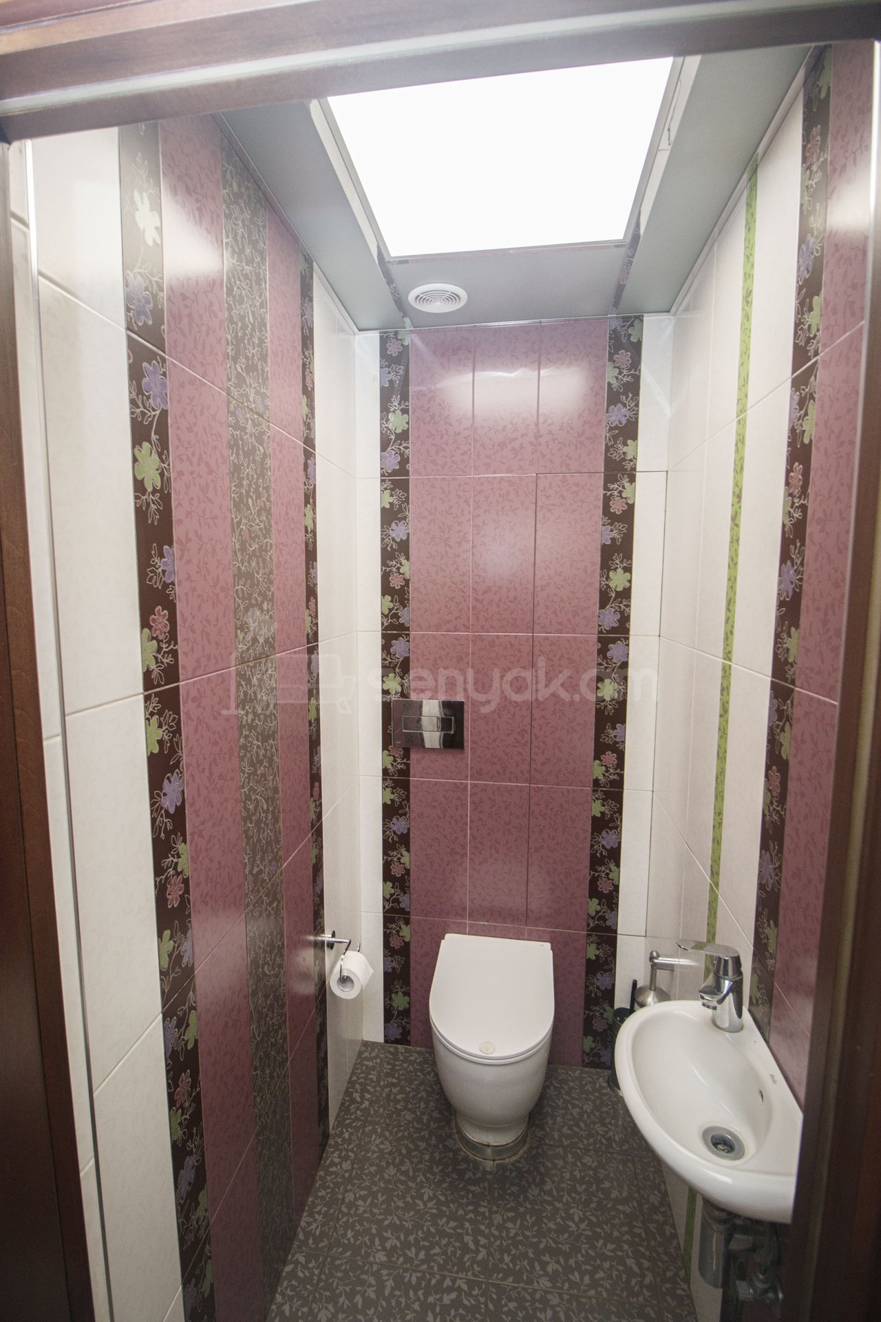 3 Սենյականոց Բնակարան, 92քմ, 5/9 հարկ, Կապիտալ Վերանորոգված