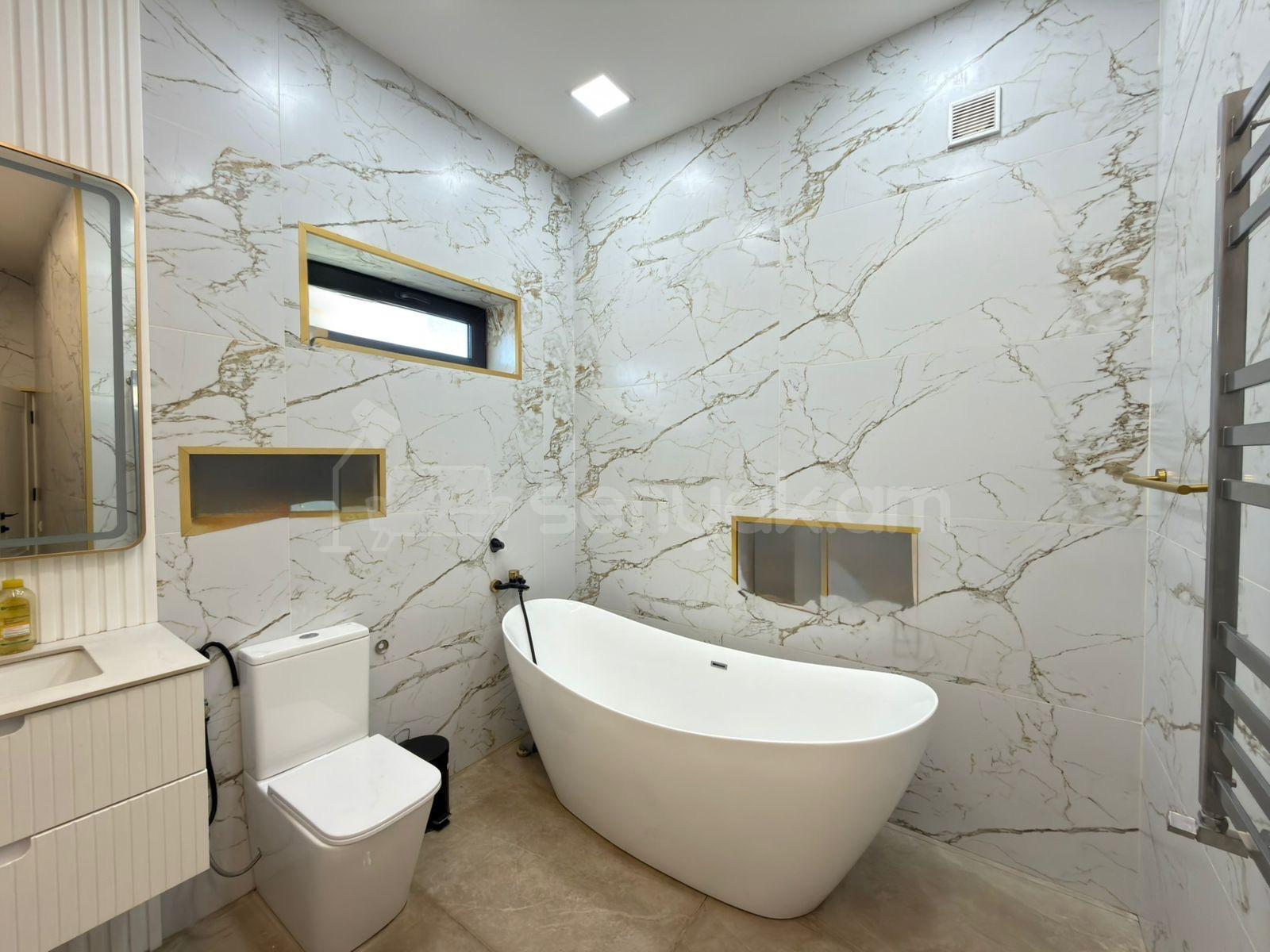 6 Սենյականոց Շքեղ Առանձնատուն, 250քմ, Կահավորված